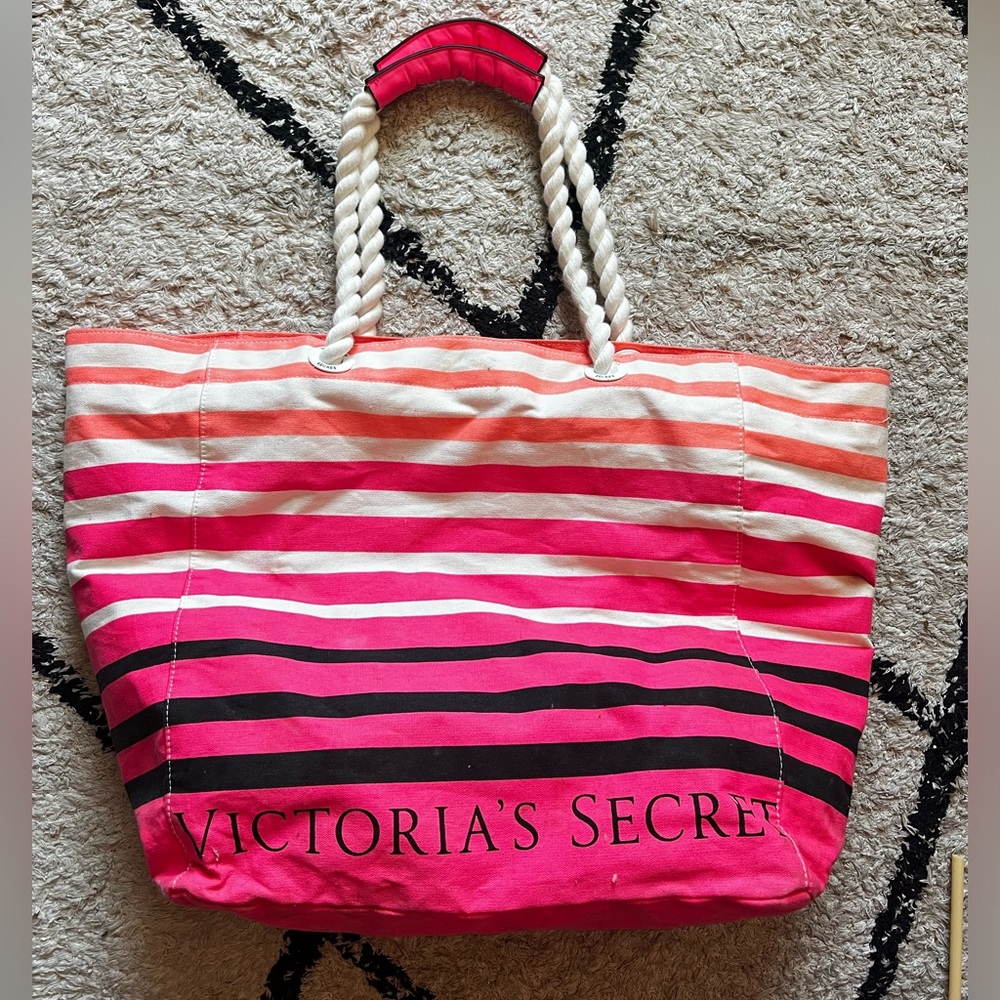 Victoria’s Secret tote